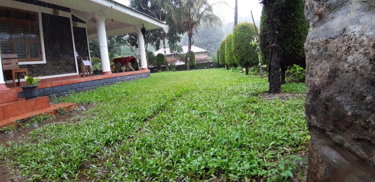 Cassells Jungle Resorts Thekkady Vandiperiyār Eksteriør bilde