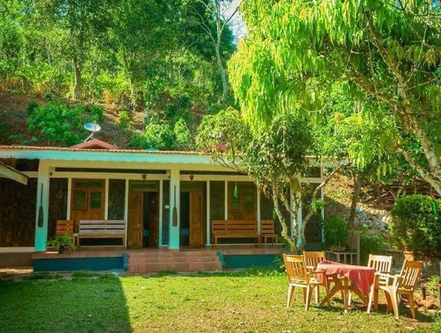 Cassells Jungle Resorts Thekkady Vandiperiyār Eksteriør bilde