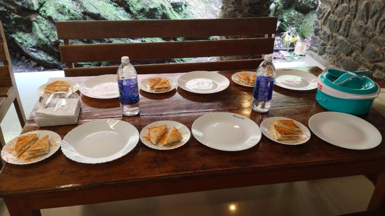 Cassells Jungle Resorts Thekkady Vandiperiyār Eksteriør bilde